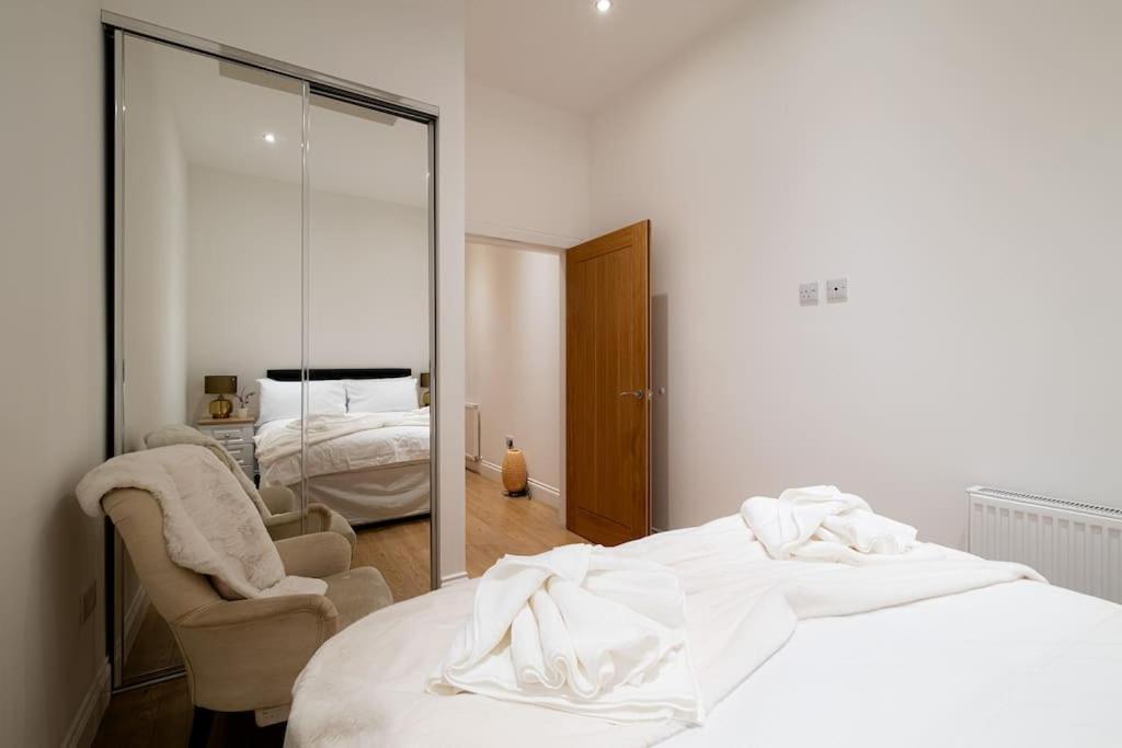 2 Bed 2 Bath Spacious Apartment In Central Aberdeen Zewnętrze zdjęcie
